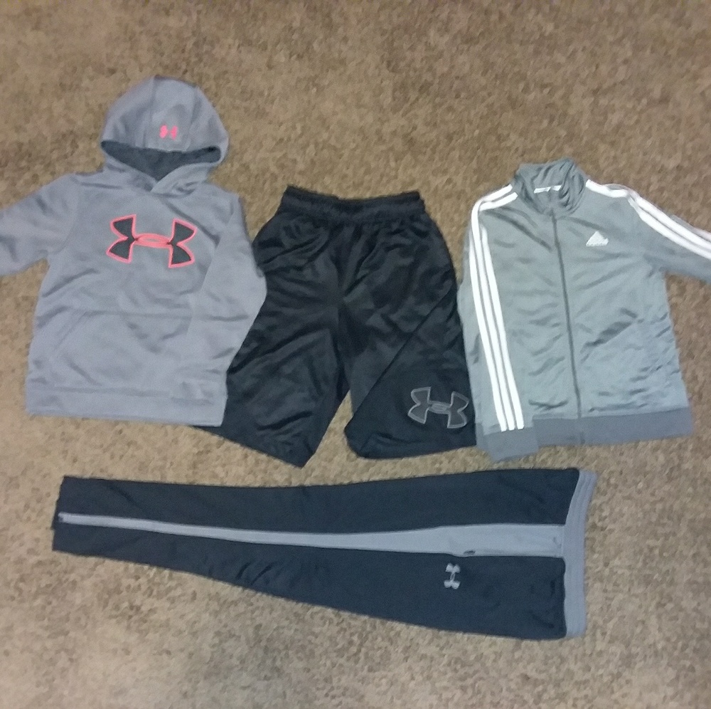 Under armour dry fit hoodie
